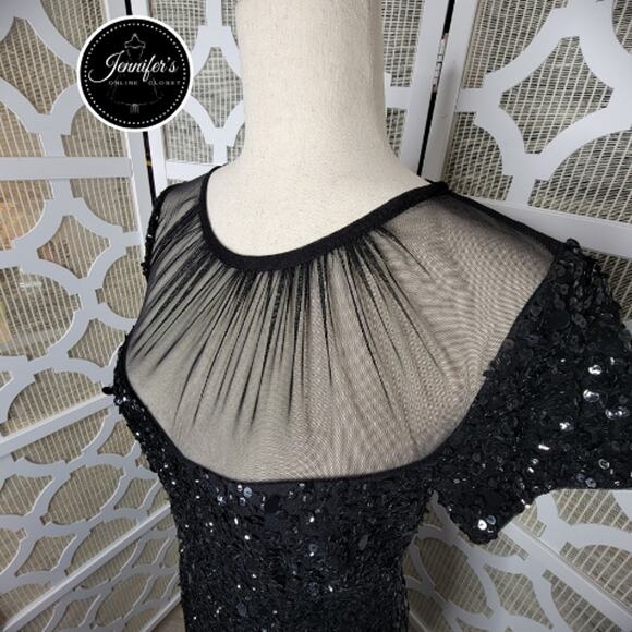 Adrianna Papell Black Sequin Embellished Mesh Neckline Sheath Dress Size 8 - Picture 4 of 12